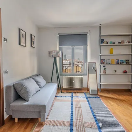 The Rosmini Apartment Mailand
