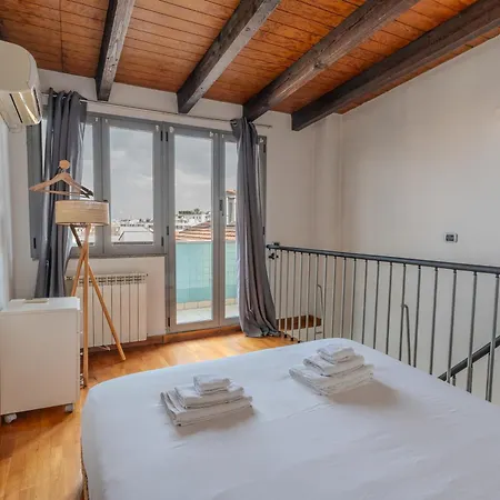 The Rosmini Apartment *